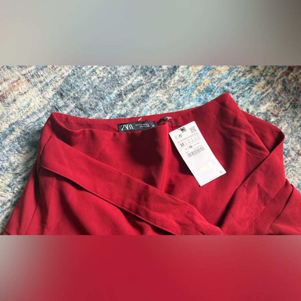 Zara Women's Red Skirt size M